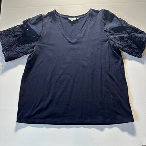 Chico's Size 3 Women's Tee